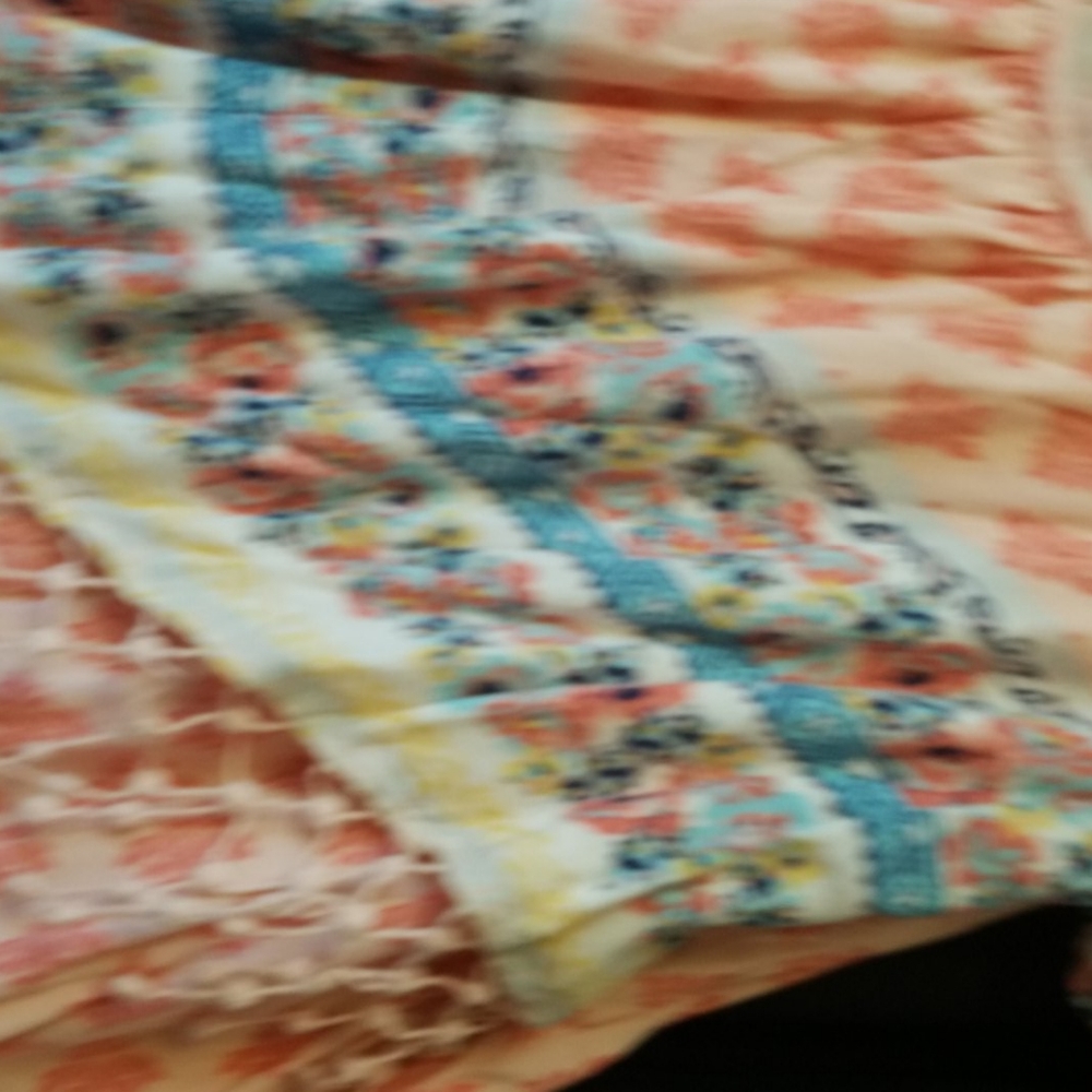 Blouse - Picture 2 of 3